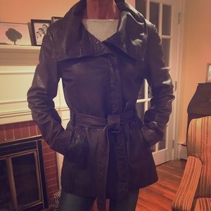COLE HAAN Collared Leather Belted trench coat